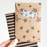 Kraft Paper Gift Card Envelope Free Printable | Let's Wrap Stuff   Free Printable Gift Card Envelope Template
